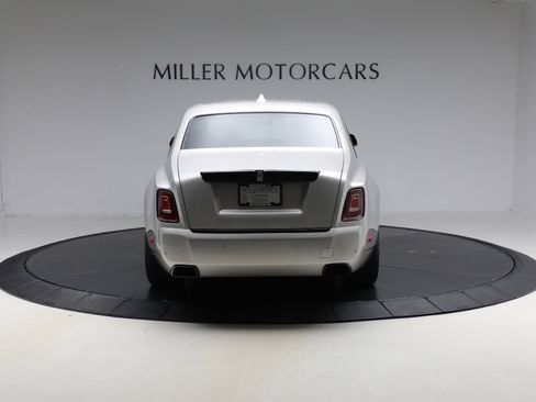 Certified 2023 Rolls-Royce Phantom Sedan w/ The Phantom Package image 10