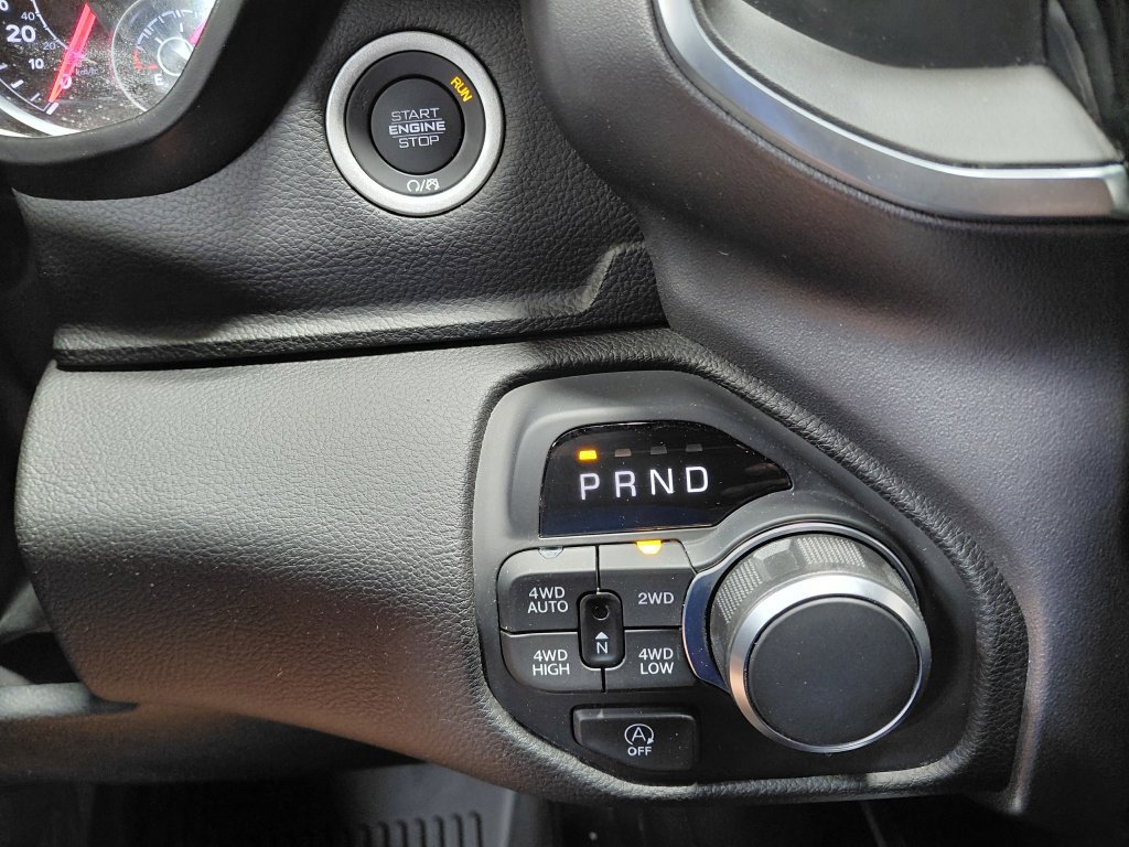 Used 2025 RAM 1500 Big Horn AWD/4WD image 33
