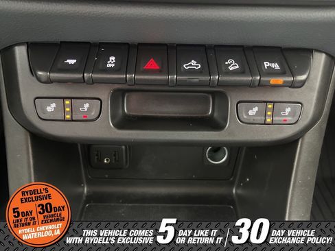 Certified 2022 Chevrolet Colorado Z71 w/ Z71 Midnight Edition image 33