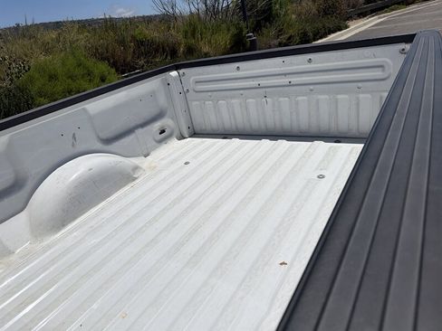 Used 2011 Ford F150 XLT w/ XLT Chrome Pkg RWD image 6