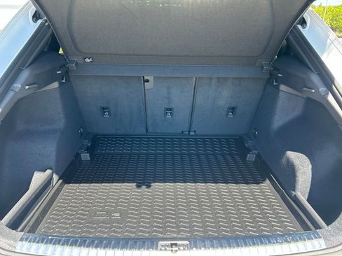 Used 2023 Audi Q3 2.0T Premium Plus w/ Premium Plus Package image 60