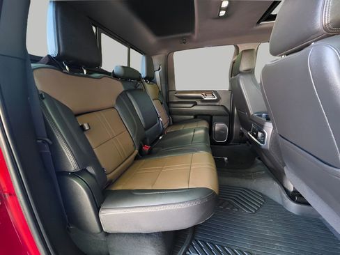 Used 2024 Chevrolet Silverado 2500 High Country w/ High Country Premium Package AWD/4WD image 6