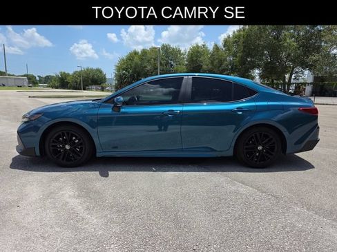 Used 2025 Toyota Camry SE w/ Convenience Package FWD image 6