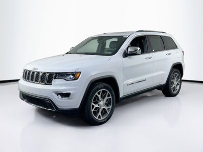 Used 2022 Jeep Grand Cherokee Limited w/ Tech Group