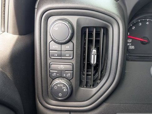Used 2024 Chevrolet Silverado 1500 Custom Trail Boss AWD/4WD image 24
