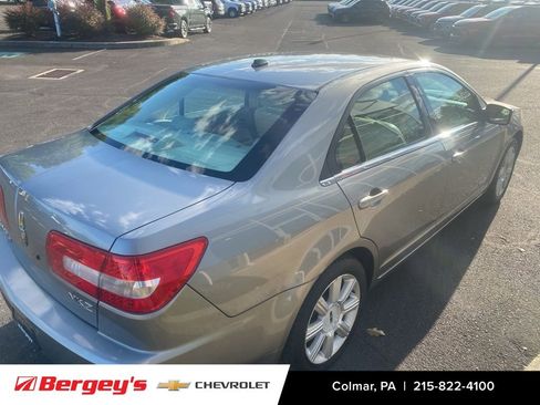 Used 2008 Lincoln MKZ image 4