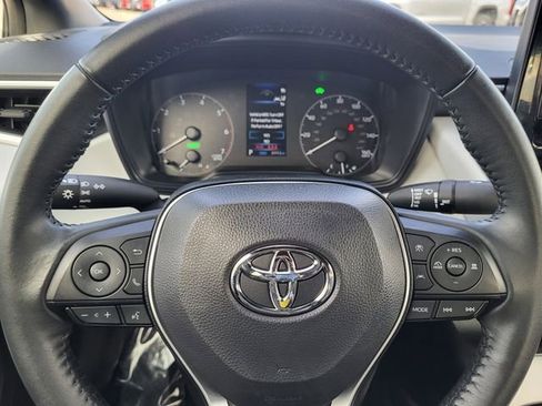 Used 2024 Toyota Corolla SE w/ Convenience Package image 19