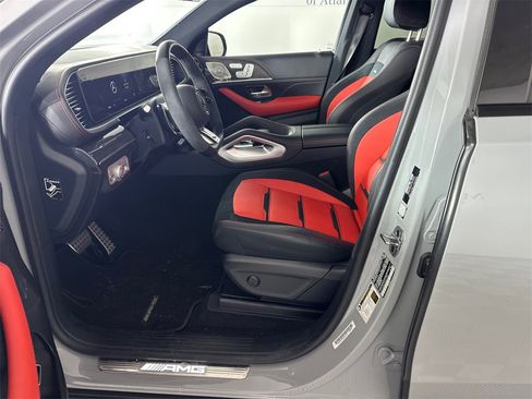 Certified 2025 Mercedes-Benz GLE 53 AMG 4MATIC Coupe image 3
