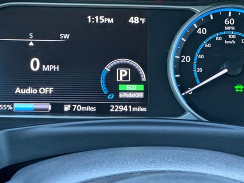 Used 2022 Nissan Leaf SV image 29