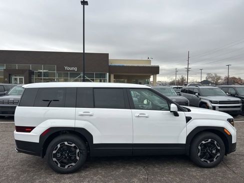 New 2026 Hyundai Santa Fe SE image 4