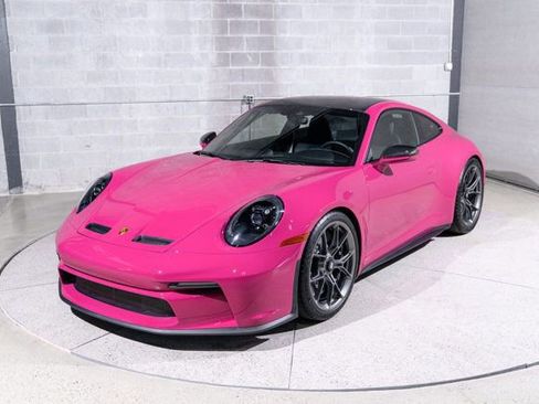 Used 2022 Porsche 911 GT3 image 32