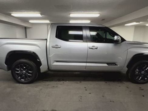 Used 2024 Toyota Tundra Platinum AWD/4WD image 9