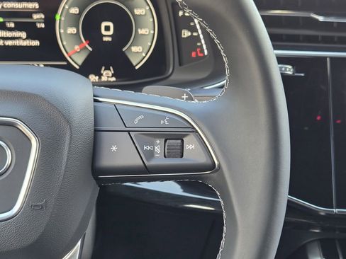 Certified 2026 Audi Q8 Premium Plus image 37
