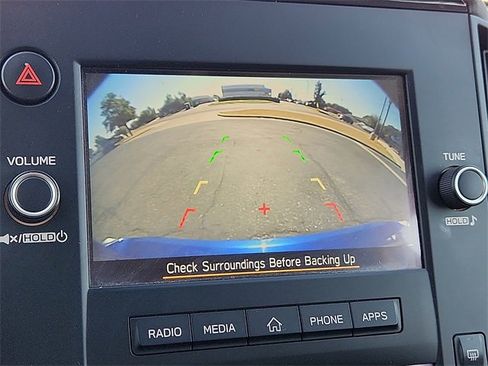 Certified 2024 Subaru Crosstrek 2.0i image 18