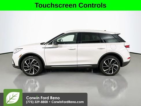 Used 2023 Lincoln Corsair Reserve w/ Equipment Group 202A image 4