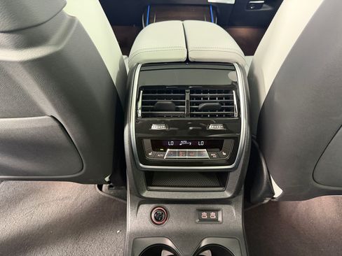 Used 2026 BMW X5 xDrive50e AWD/4WD image 30