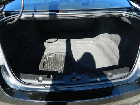 Used 2012 Ford Taurus SEL image 10