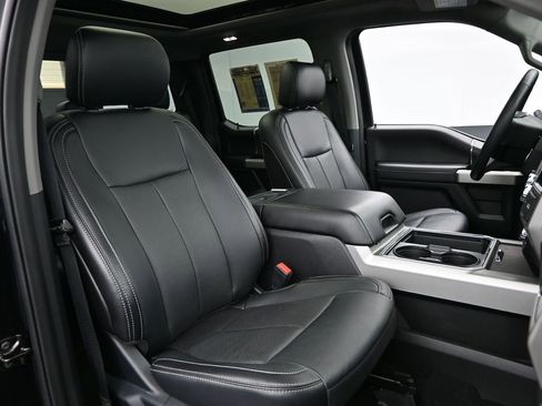 Used 2020 Ford F250 Lariat w/ Lariat Ultimate Package image 31