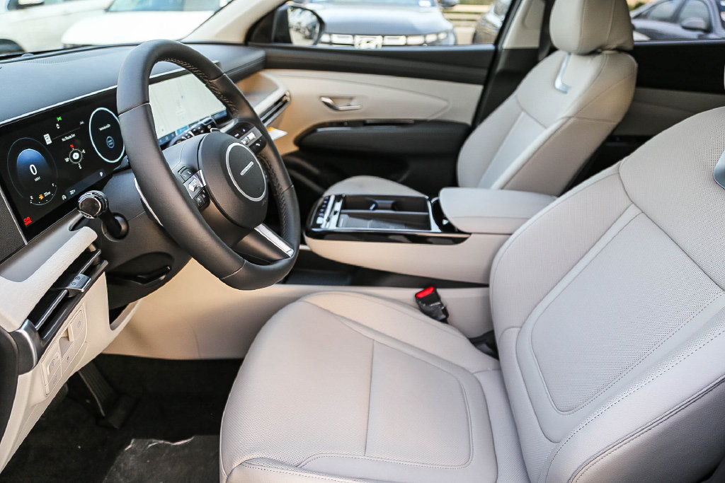 New 2026 Hyundai Tucson Limited FWD image 19