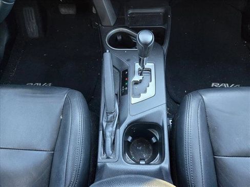 Used 2017 Toyota RAV4 XLE image 11