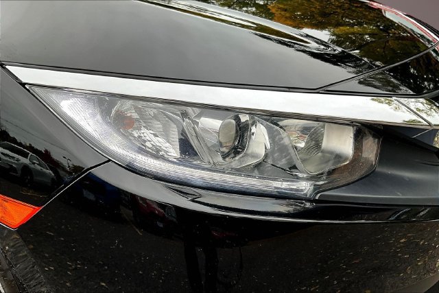 Used 2017 Honda Civic EX-T image 32
