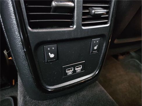 Used 2016 Dodge Charger R/T w/ Plus Group image 12