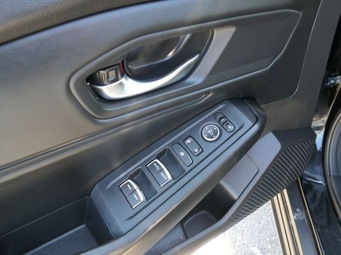 Used 2023 Honda Accord EX image 13