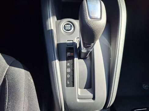New 2025 Nissan Kicks Play S image 18