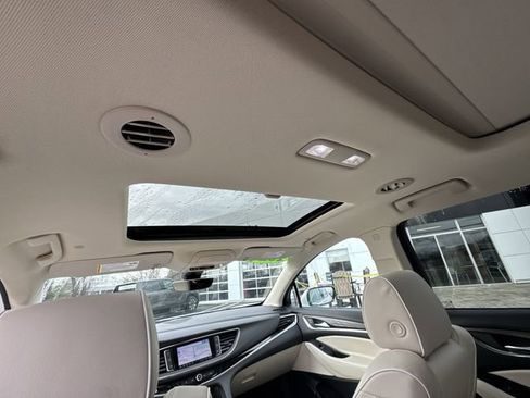 Certified 2024 Buick Enclave Avenir w/ Avenir Technology Package image 22