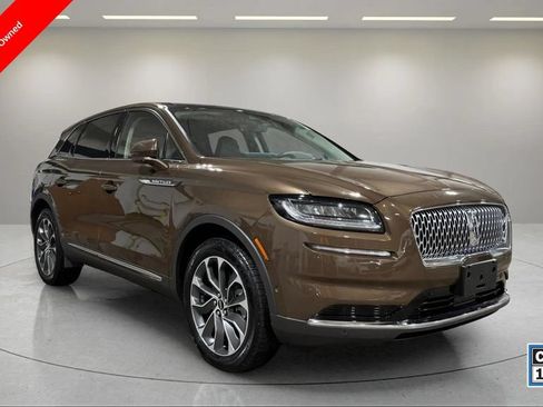 Certified 2022 Lincoln Nautilus Reserve AWD/4WD image 1