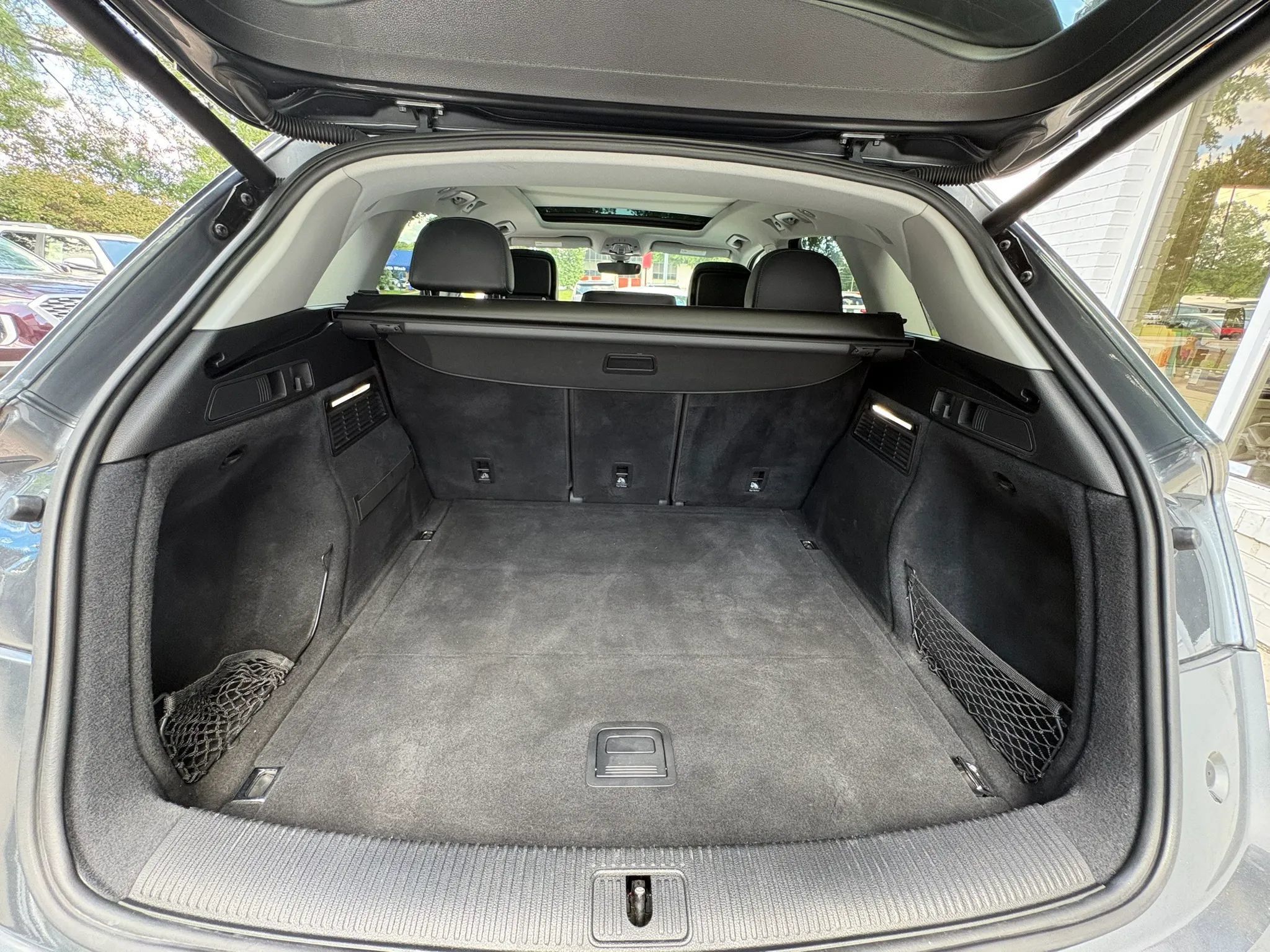 Used 2019 Audi Q5 2.0T Premium w/ Convenience Package AWD/4WD image 20