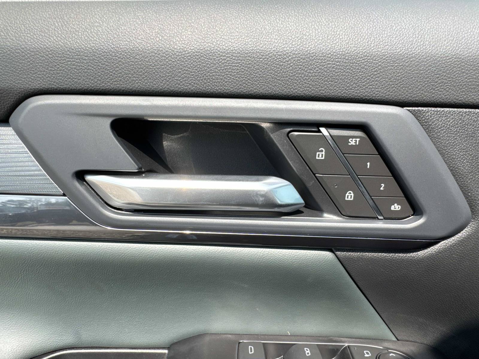 New 2026 GMC Terrain AT4 w/ Convenience Package III AWD/4WD image 20