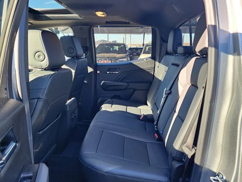 New 2026 GMC Canyon Elevation w/ Convenience Package image 43