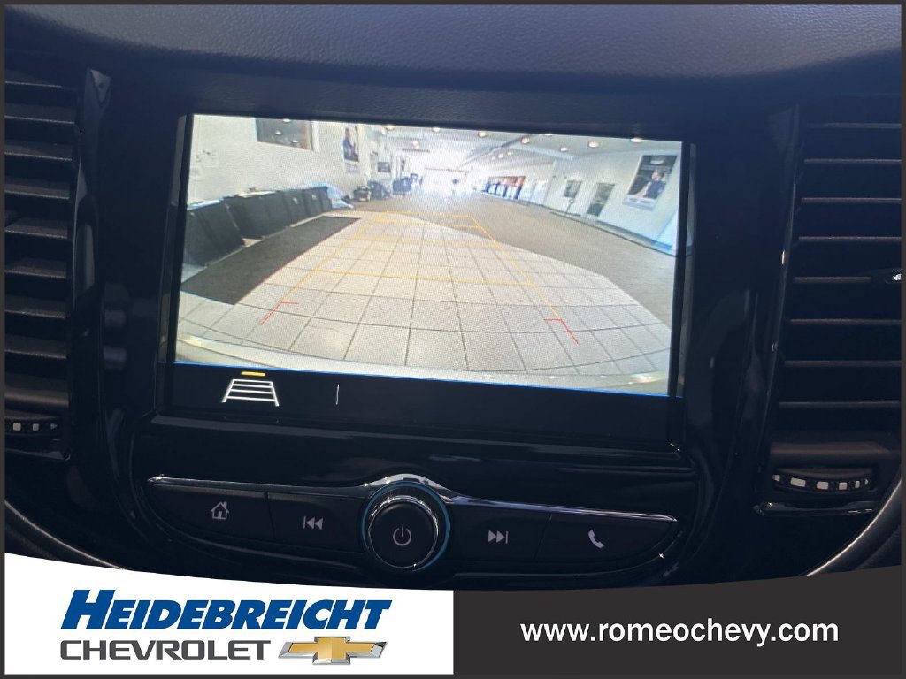 Used 2019 Chevrolet Trax LT w/ LT Convenience Package AWD/4WD image 22