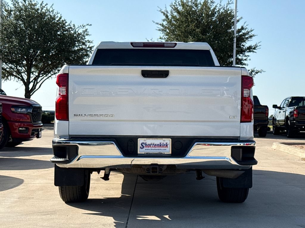 Used 2023 Chevrolet Silverado 1500 LT AWD/4WD image 8