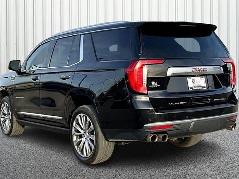 Used 2021 GMC Yukon Denali image 4