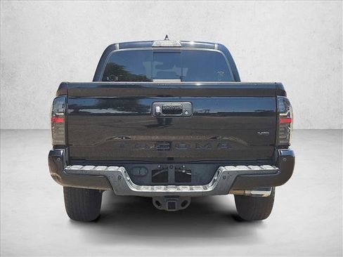 Used 2020 Toyota Tacoma TRD Off-Road w/ Technology Package AWD/4WD image 7