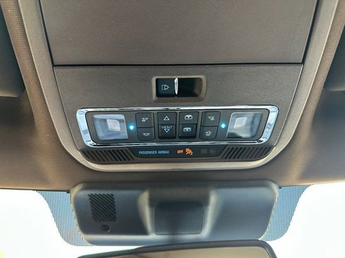 Used 2024 Ford F150 King Ranch w/ FX4 Off-Road Package image 18