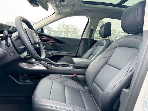 New 2026 Lincoln Nautilus Premier w/ Equipment Group 102A image 8