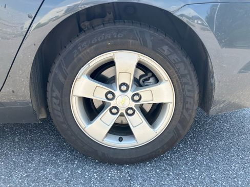 Used 2015 Chevrolet Malibu LS w/ Protection Package FWD image 24