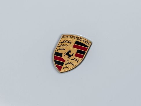 Certified 2024 Porsche Macan S image 17