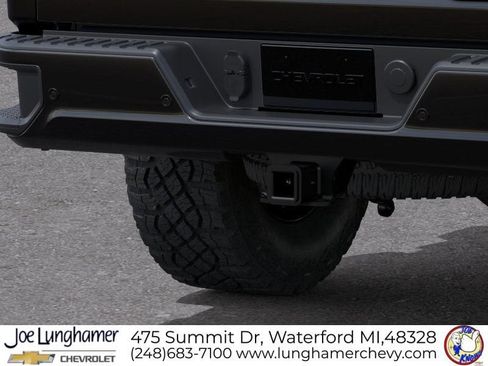 New 2026 Chevrolet Silverado 2500 ZR2 w/ LPO, Dark Essentials Package AWD/4WD image 15