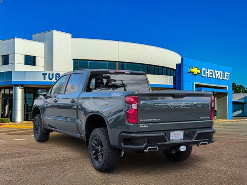 New 2026 Chevrolet Silverado 1500 Custom Trail Boss image 3