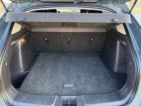 Used 2025 Chevrolet Trax LT image 32