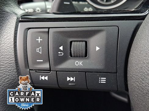 Used 2023 Nissan Rogue SV AWD/4WD image 21