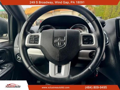 Used 2014 Dodge Grand Caravan R/T w/ Driver Convenience Group image 20