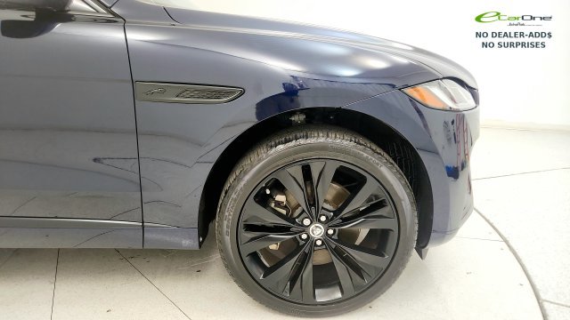 Used 2025 Jaguar F-PACE R-Dynamic S AWD/4WD image 21