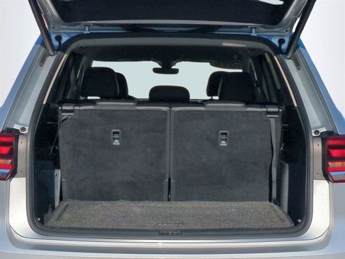 Used 2018 Volkswagen Atlas SE image 14