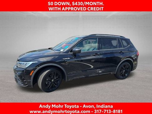 Used 2022 Volkswagen Tiguan SE R-Line AWD/4WD image 4