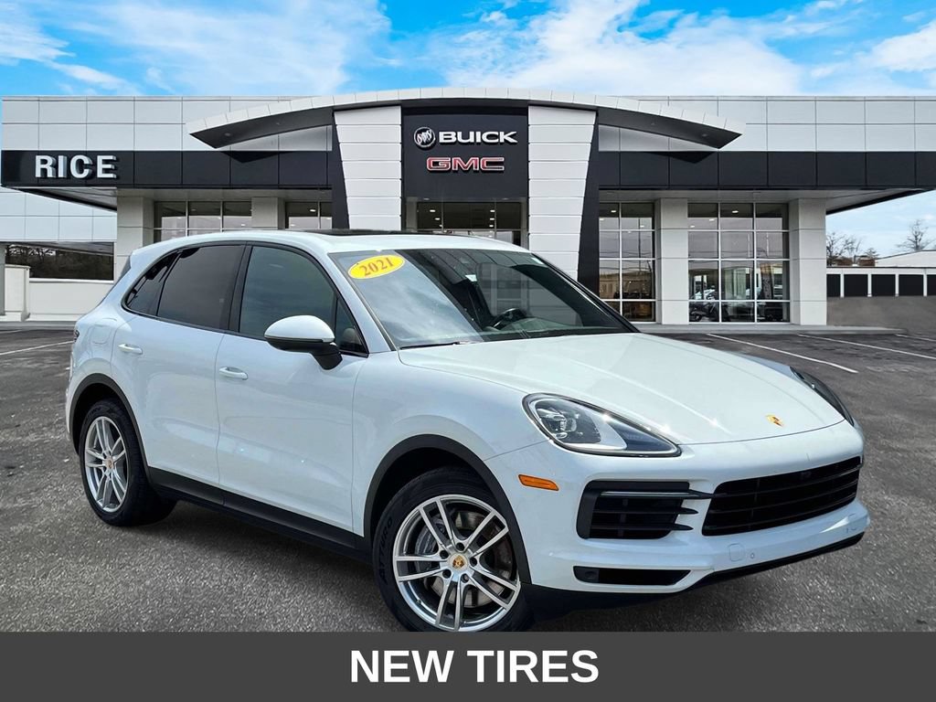 Used 2021 Porsche Cayenne AWD/4WD image 1